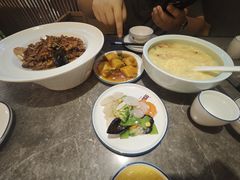 -闫府私房菜(恒隆店)