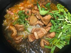 -八月美食小馆(银泰城总店)
