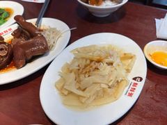 -胡须张鲁肉饭(美食文化馆店)