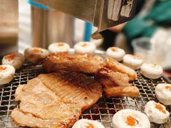-草家酱蟹炭火烤肉店(珲春南路二店)