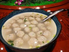 小船鱼丸汤-小船渔村•大连菜•大连焖鱼(黄河路店)