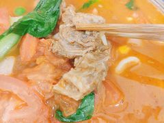 至尊鲜茄牛肉面-陈八两面家(华孚写字楼店)