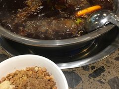 -肖肖酸萝卜鱼火锅(总店)