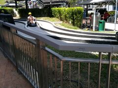 -圣淘沙天际线斜坡滑车
