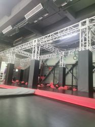 -零重力蹦床空间·滑梯·海洋球·团建(奥特莱斯店)
