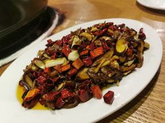 -菌海森林·非遗野生菌火锅(西山区滇池路摩根道店)