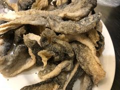 -胡须佬鸡煲四季火锅店(石厦西村直营店)