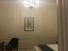 -上海玫瑰园度假酒店