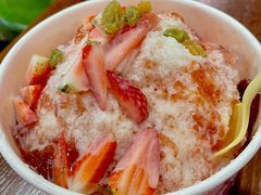 草莓炼乳刨冰-梁子刨冰王(鞍山西道店)