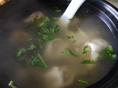 -闫家驴肉老店(华电一校店)