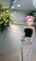 -衣贝姿婚纱礼服馆