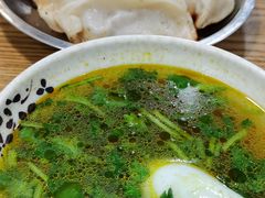 -黄阿姨锅贴大王(万航渡路店)