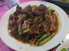山笋焖鸭-龙坛美食店