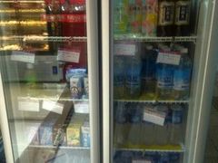 -凯司令(豫园地铁站店)