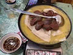 -鹤乡东北菜(崮山路店)