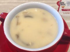 鸡茸蘑菇汤-必胜客(绿地新都会店)