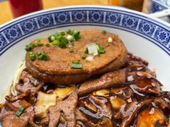 -沪西老弄堂面馆(定西路店)