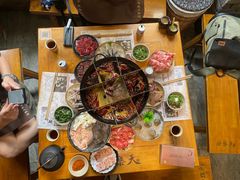 -白乐天毛肚火锅馆(南滨路店)