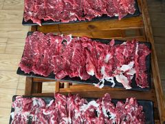 -三亚荣达餐厅潮汕牛肉火锅(网枝村分店)