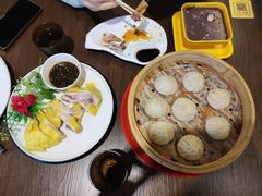 -玖鲜小笼(中山广场店)