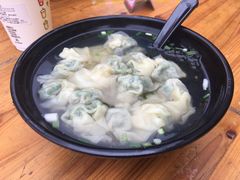 -真真鲜馄饨店(启蒙路店)