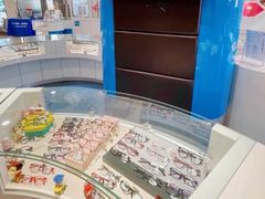 -同仁验光配镜(中心店)