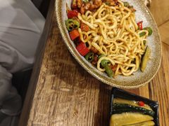 麻辣鸡丁拌面-醉牛腩·面小馆