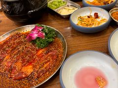 -明洞阿姨·韩式酱蟹烤肉·创意料理(三元桥店)