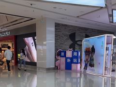 -万达广场(南昌红谷滩店)