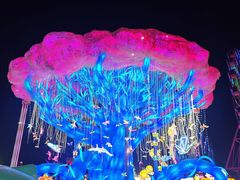 -淄博花灯齐彩城