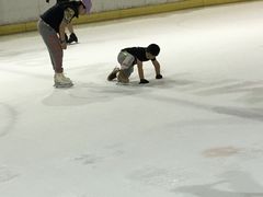 -冠军冰场CHAMPION RINK(百联又一城店)