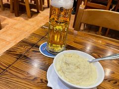 蓝德伯格扎啤-申德勒加油站餐厅(三里屯北小街店)