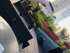 -UNI UNI(环亚凯瑟琳店)