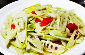 Braised Bamboo Shoots in White Oil