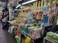 -瓦洛洛传统市场