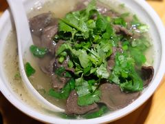 -大众跷脚牛肉馆·非遗传承单位(峨眉山店)
