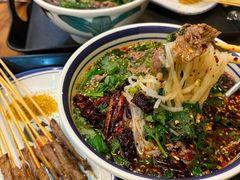 -云阿蛮云南生烫牛肉米线(奉贤路店)