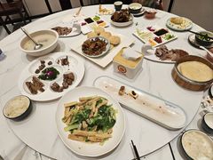 -梅利汴京烤鸭•开封豫菜地标店(东大街店)