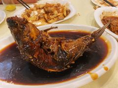 罾蹦鲤鱼-奥华餐厅·老张记(台基厂店)