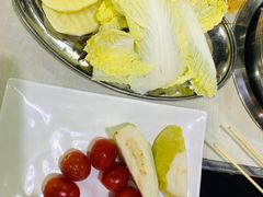 -尚品海鲜肥牛自助火锅(湖明店)
