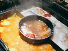 -老牌坊云南鱼豆花火锅(哈西万达店)