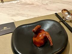 脆皮妙龄鸽-新荣记(新源南路店)