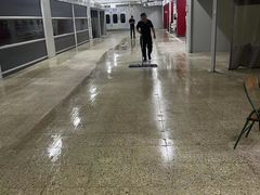 -北亚国超特斯拉授权钣喷中心