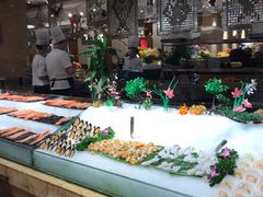 自助取餐区-芭菲盛宴·环球美食(锦城万达广场店)