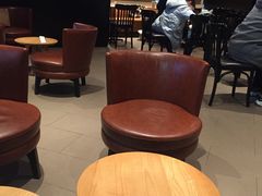 大堂-星巴克臻选(郑州中原万达店)