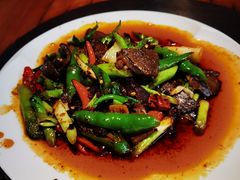 -大众跷脚牛肉馆·非遗传承单位(峨眉山店)