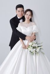 -薇薇新娘婚纱摄影(跃进北路店)
