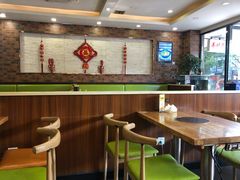 大堂-鱼众不同·鸡公煲·烤全鱼(国顺路店)