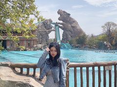 -七彩云南欢乐世界