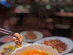 -肆海小川菜酒馆Wine Bistro (青年路店)